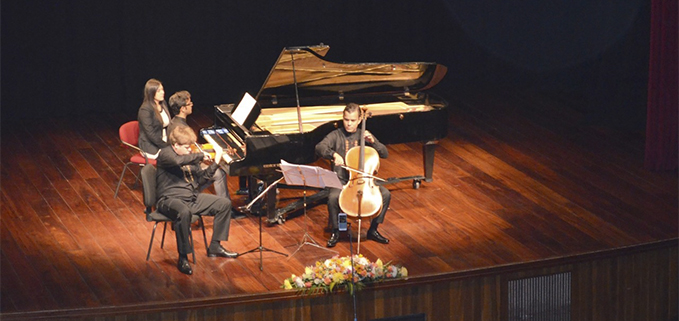 Agrupación Macongo Chamber Players en su prestación en el Teatro Universitarios 