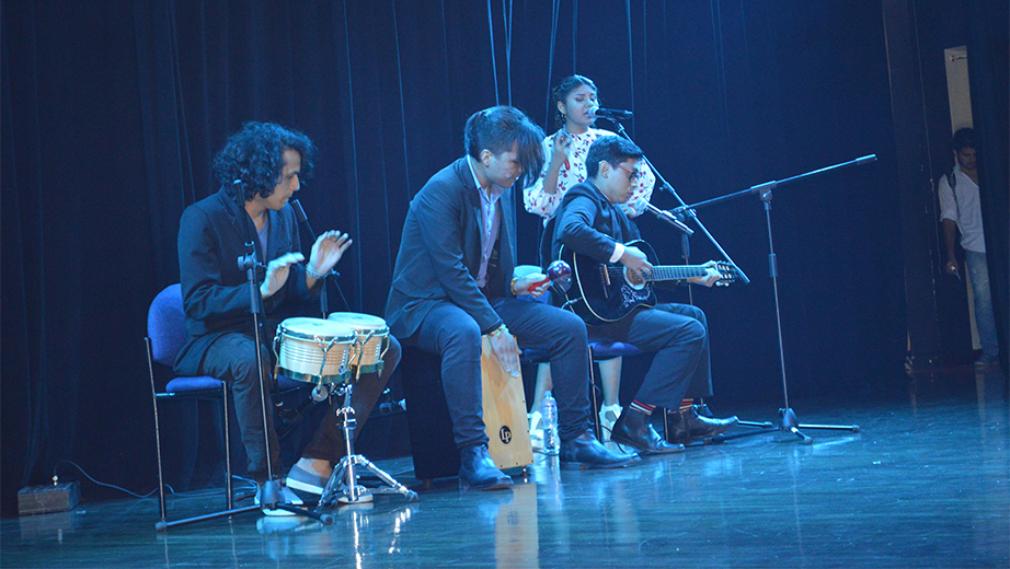 Canabisaurio Band durante su presentación