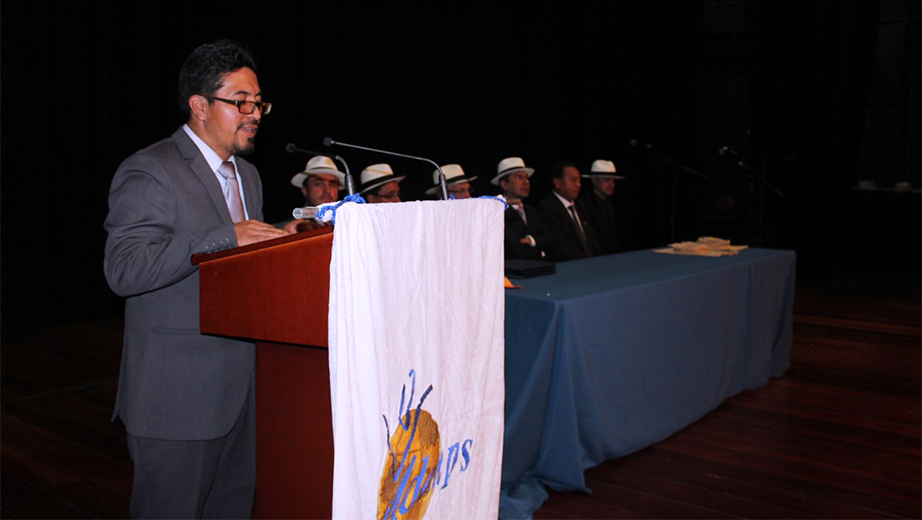 Intervención de Carlos Lucero en representación de los homenajeados