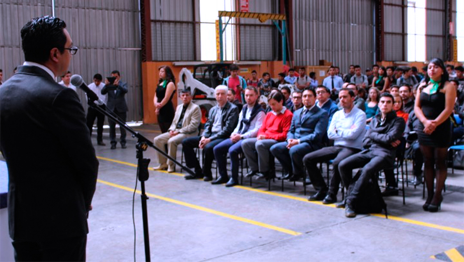 Intervención de Renato Fierro, director del laboratorio de movilidad eléctrica