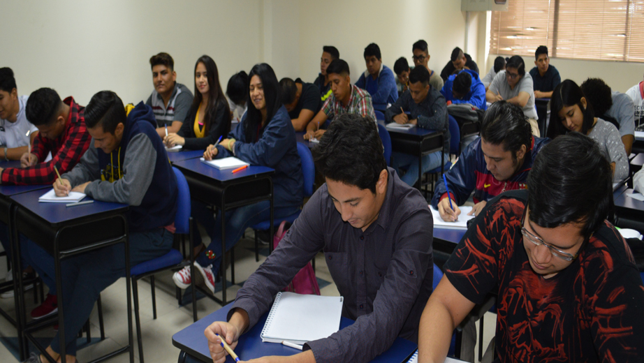 Curso de inducción en la sede Guayaquil.