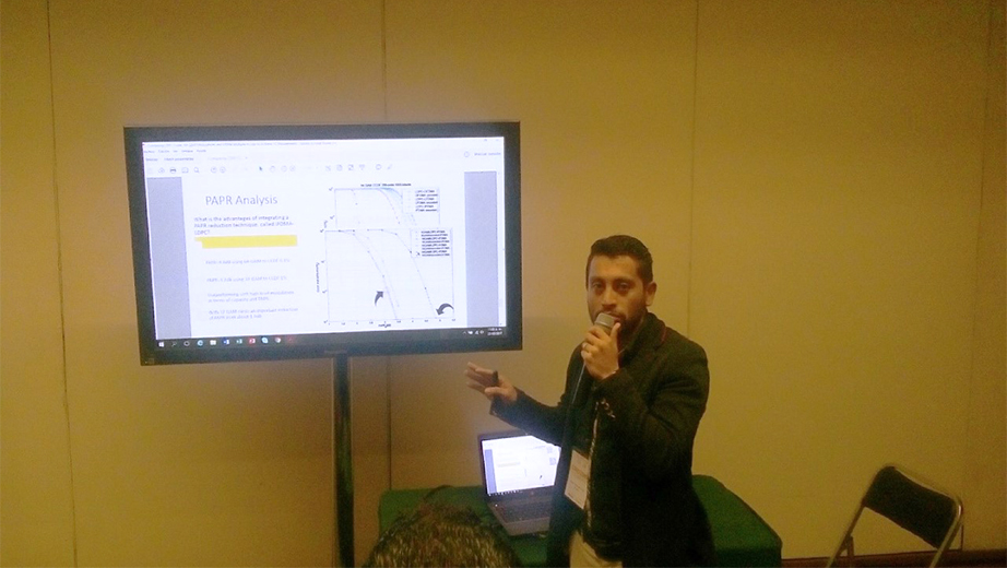 Momento de la disertación del paper por parte de Andrés Ortega en el CONIELECOMP 2017 de Puebla, México