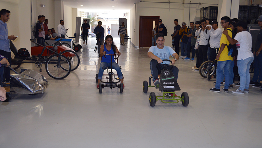 Carrera de prototipos terrestres