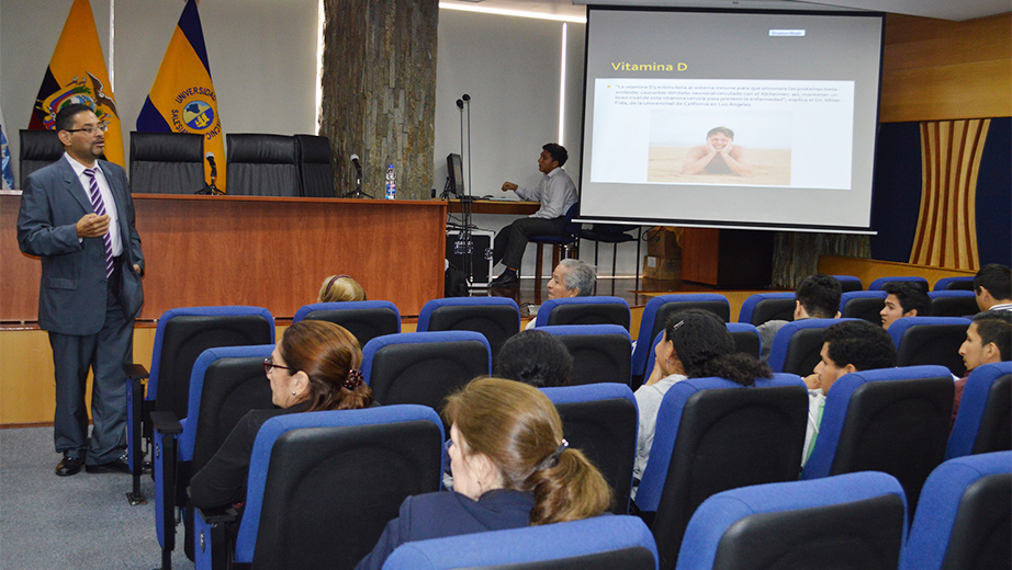 Conversatorio sobre Alzheimer en la Sede Guayaquil de La Salesiana