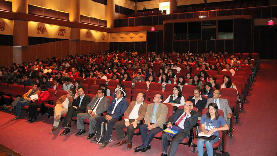 Asistentes al foro Foro Diálogo de Saberes