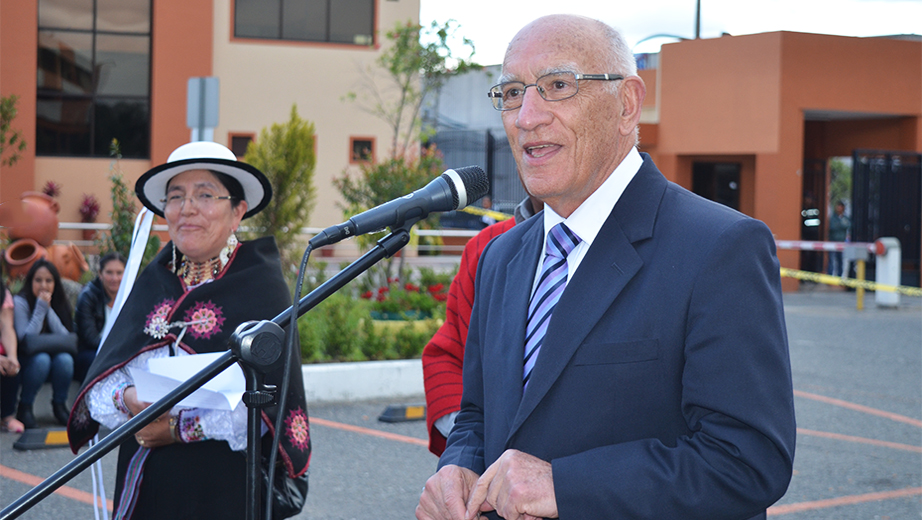 Participación del P. Javier Herrán Gómez, rector de la UPS