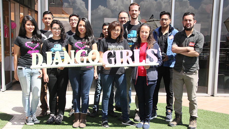 Grupo organizador del evento Django Girls