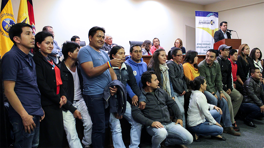 Estudiantes de la carrera de Gestión para el Desarrollo Local Sostenible