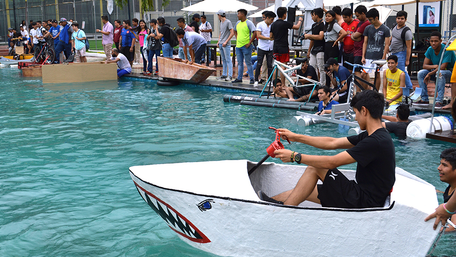 Students and their naval prototypes