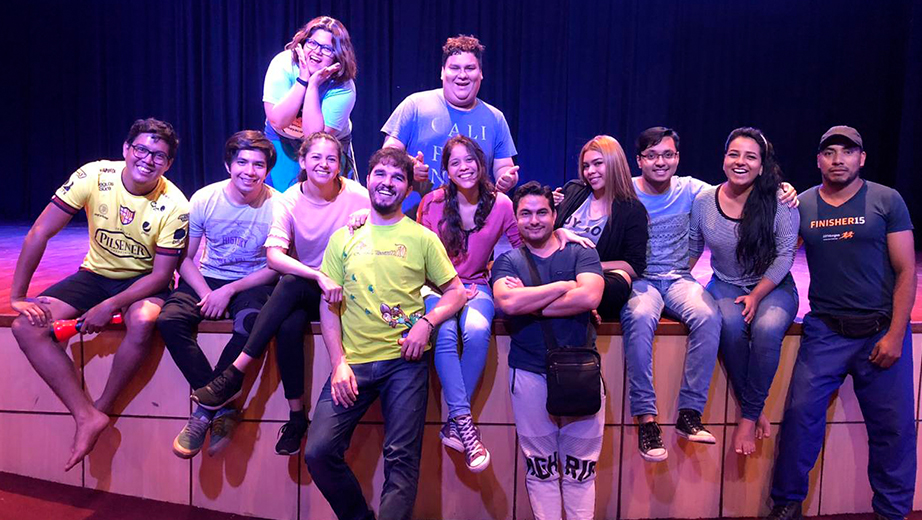 Integrantes del Grupo ASU de Teatro Katharsis