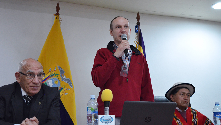 Intervención del profesor Miroslav Valês, de la Universidad de Liberec, República Checa