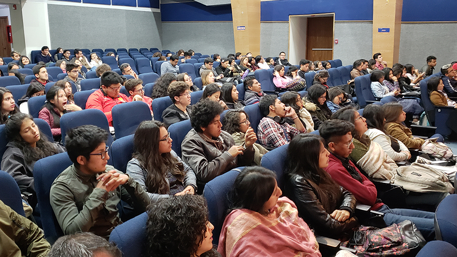 Asistentes al foro