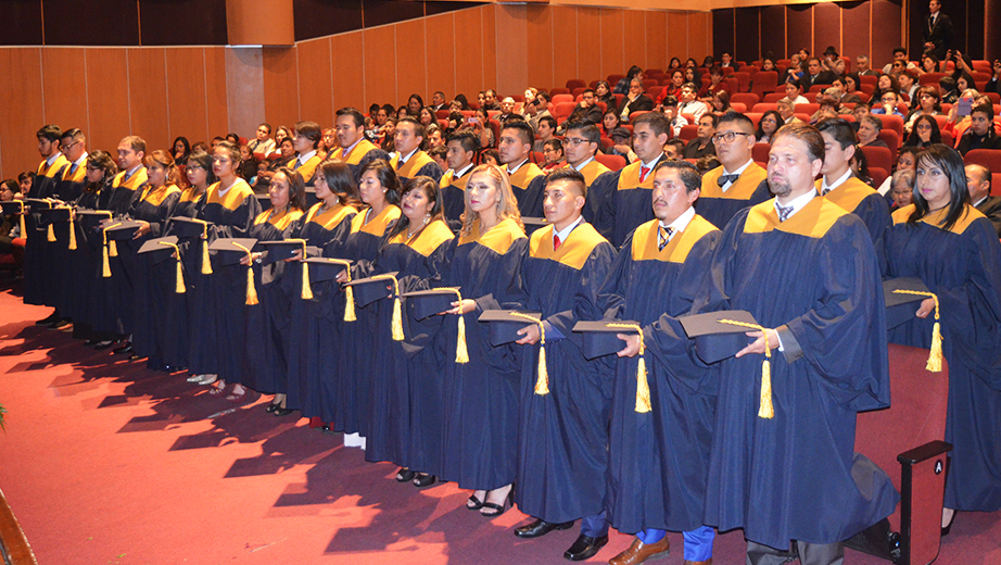 Nuevos profesionales de La Salesiana sede Cuenca