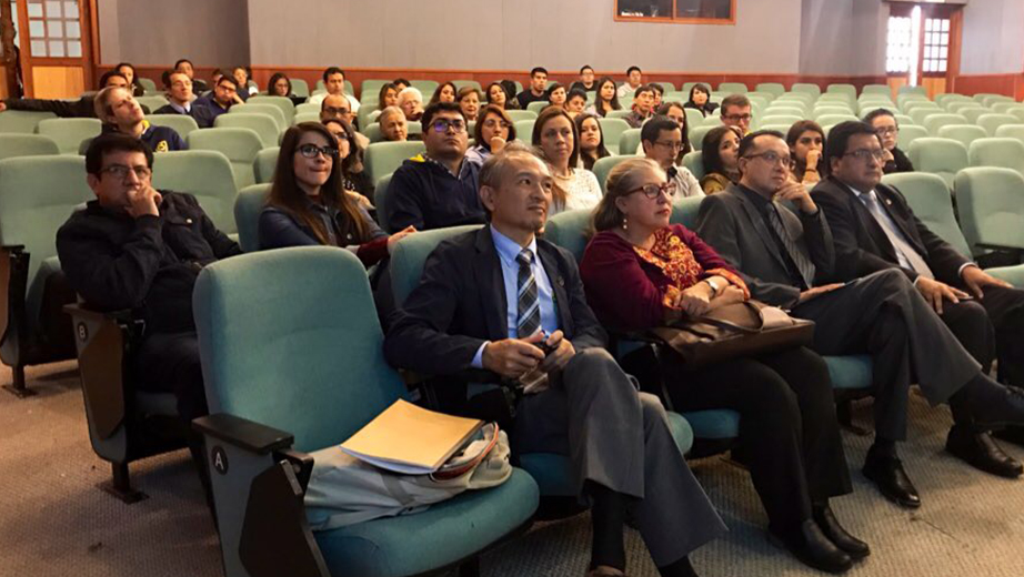 Estudiantes, profesores y colaboradores de la Cátedra UNESCO: Tecnologías de apoyo para la inclusión educativa