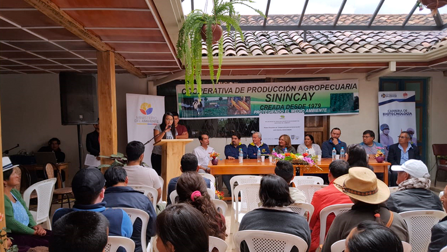 Samantha Rosales, estudiante de La Salesiana durante su presentación