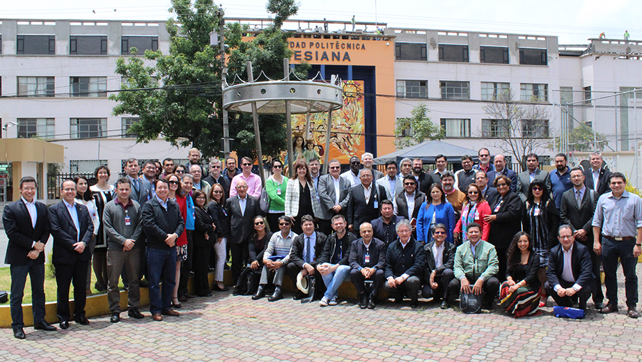 Official photograph of the 8th IUS Conference