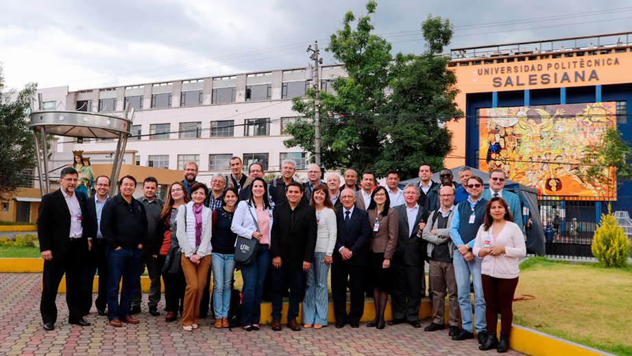 Rectores y autoridades académcia reciben el curso de liderazgo y gestión de la identidad católica y salesiana de las IUS en la sede Quito