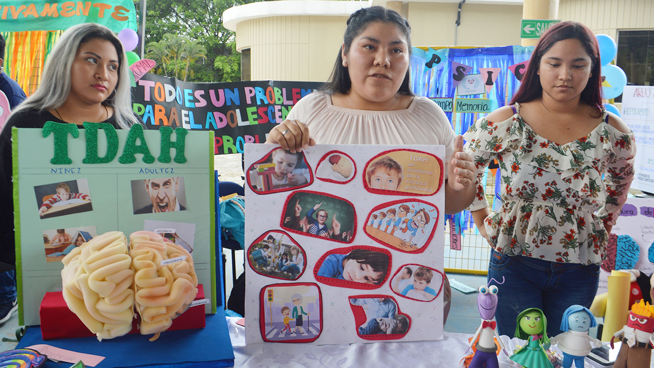 Estudiantes exhiben sus proyectos psicofisiológicos