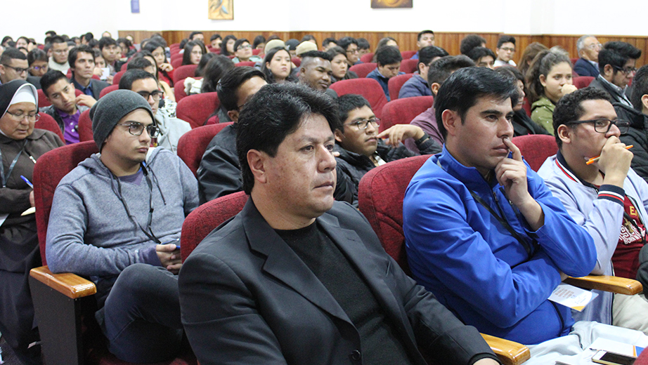 Inauguración del Simposio de Filosofía y Teología, auditorio Mons. Cándido Rada, campus El Girón