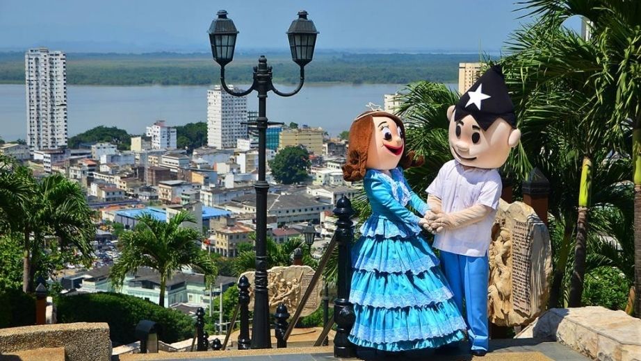 Trajes típicos de la ciudad de Guayaquil