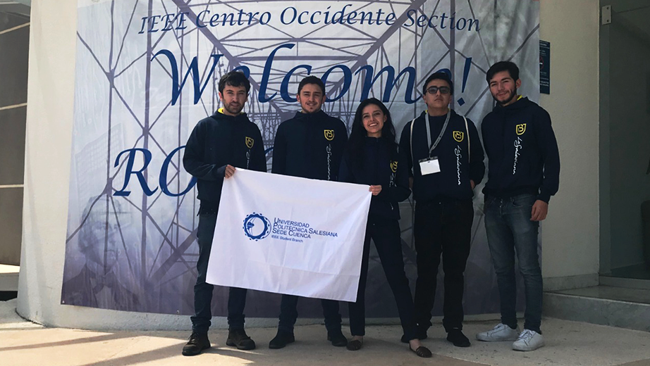 Students in the Congress, Ixtapa – México.