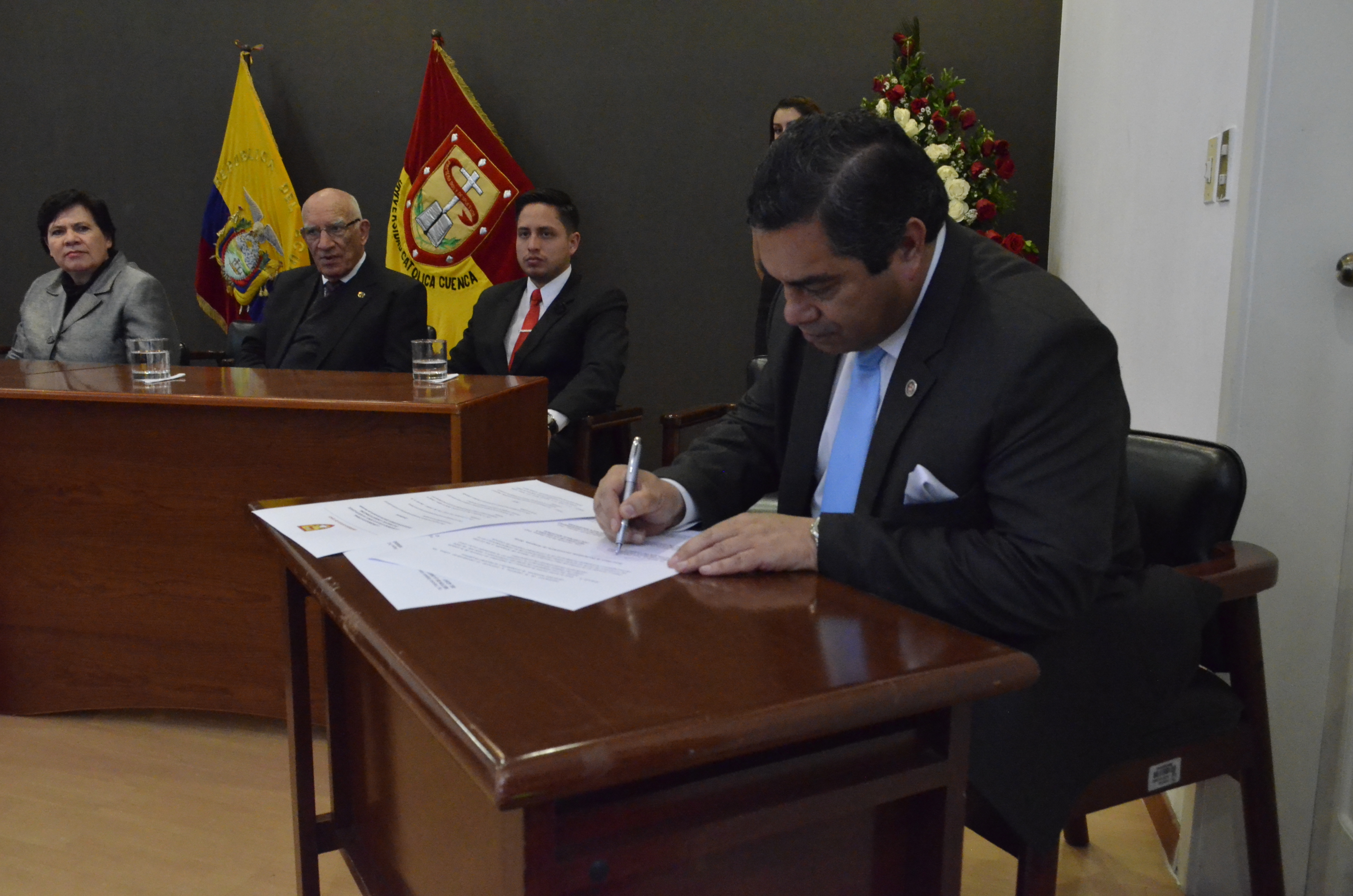 Autoridades que presidieron la mesa directiva de la Clausura del Congreso Internacional de Educación Superior 2019.