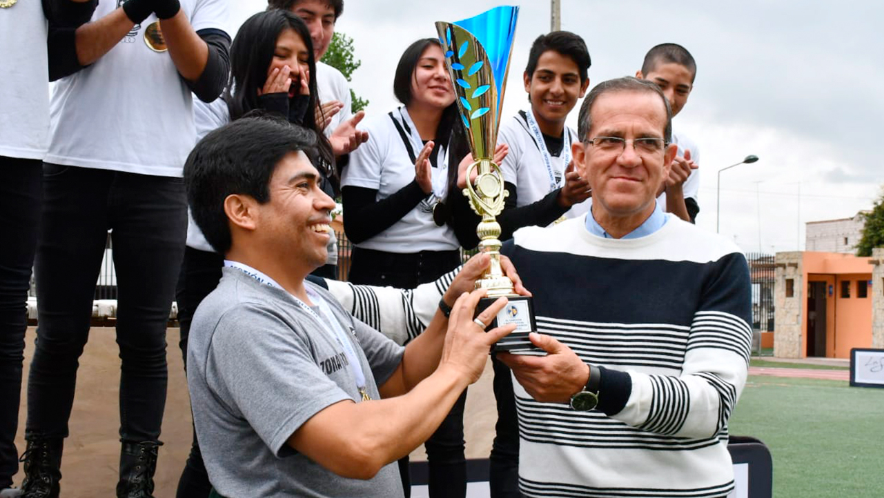 U.E. Benigno Balo, ganador del 1er Intercolegial de Habilidades y Destrezas en Gestión de Riesgos