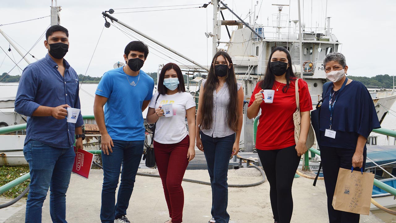 Estudiantes de Ingeniería Ambiental