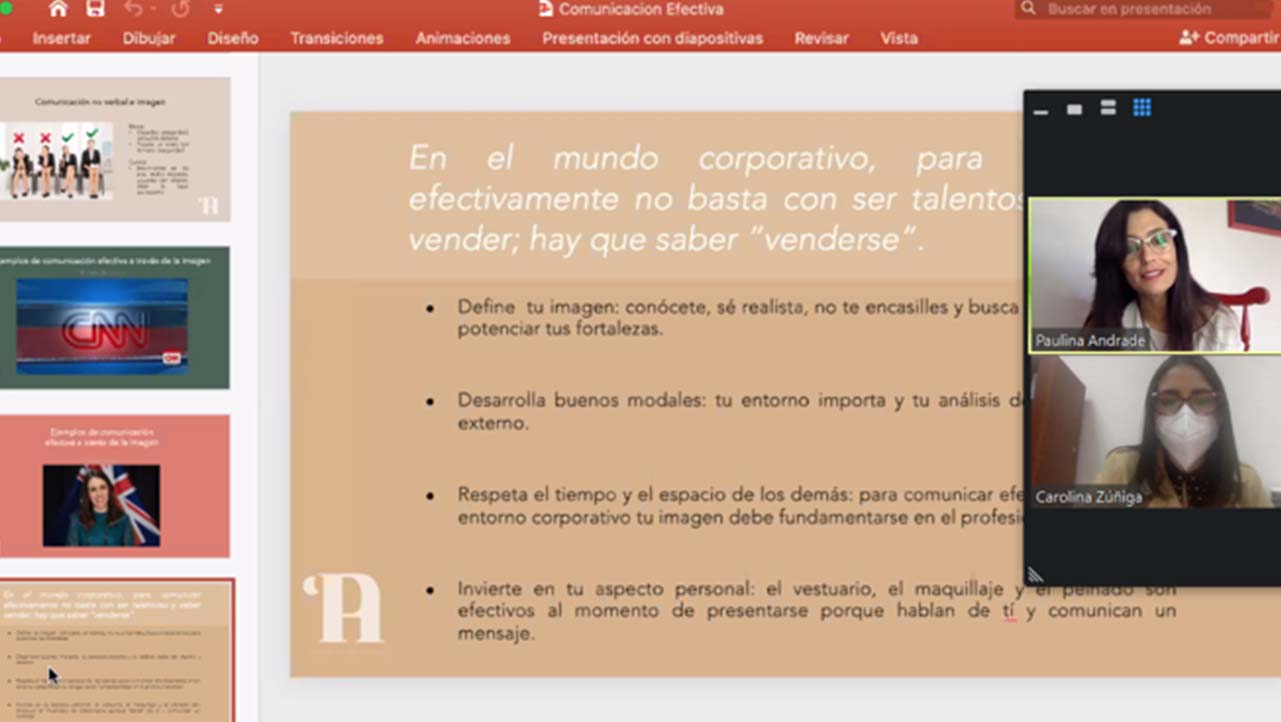 La expositora indicó algunas competencias sociales que complementen la formación