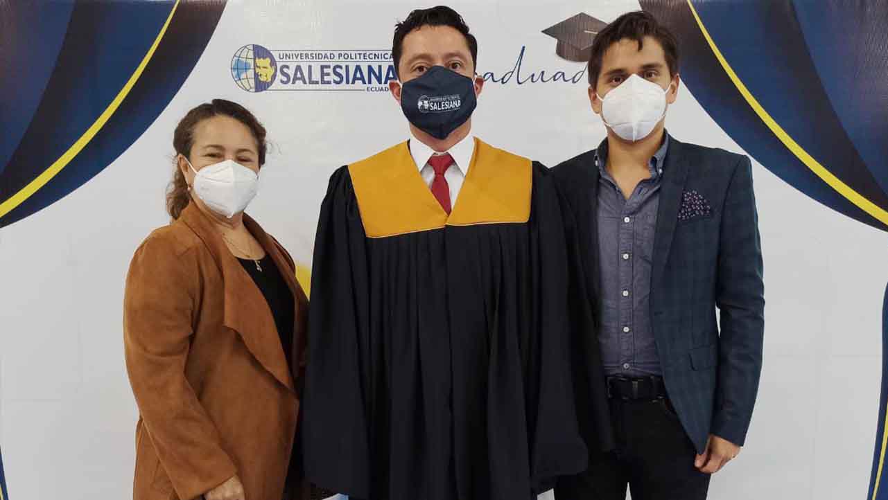 Nuevos Magísteres de la UPS sede Cuenca