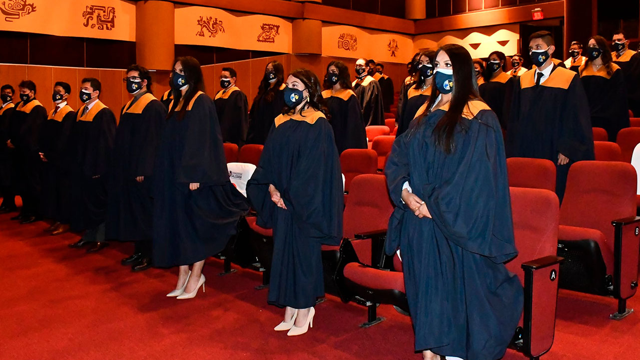 Graduados de la Universidad Politécnica Salesiana - sede Cuenca