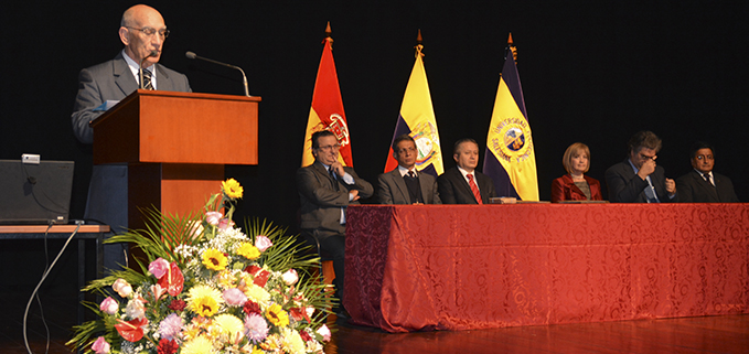 intervencion del Padre Javier Herrán - rector de la UPS