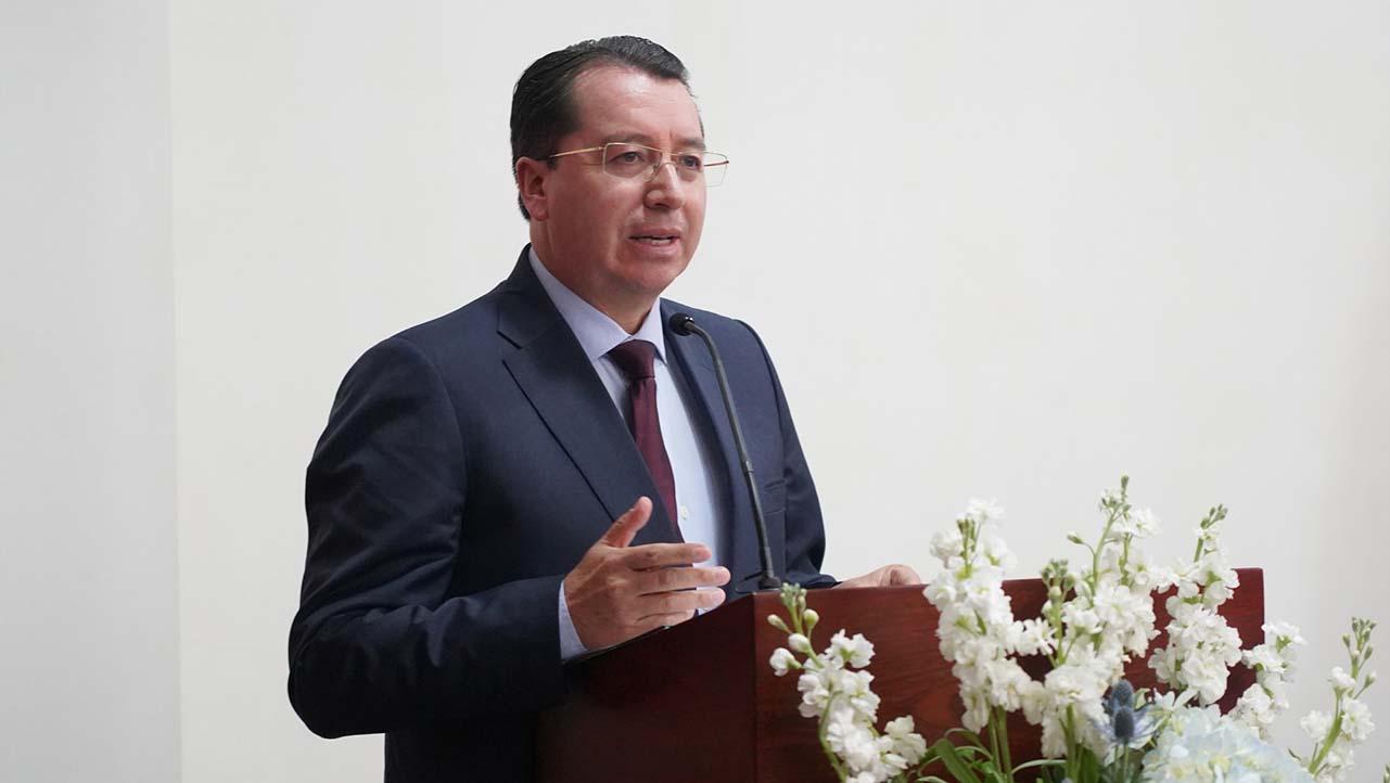 P. Juan Cárdenas durante su discurso de bienvenida