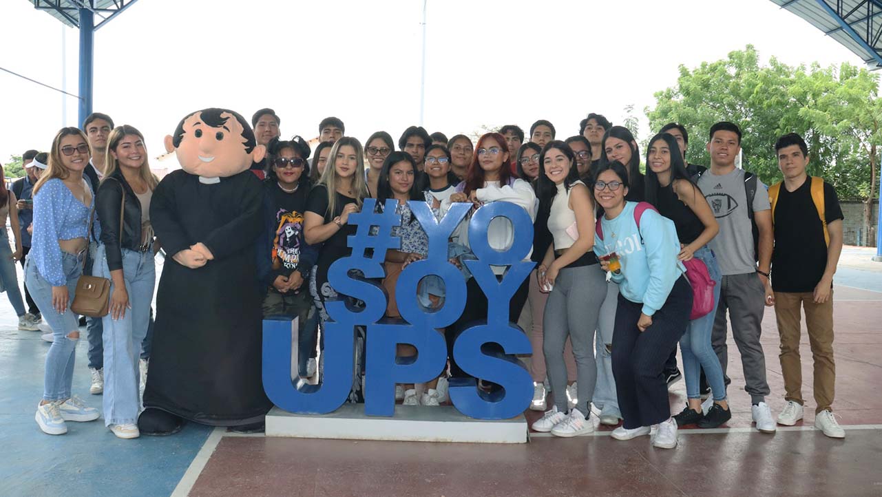 New students in our branch campus in Guayaquil