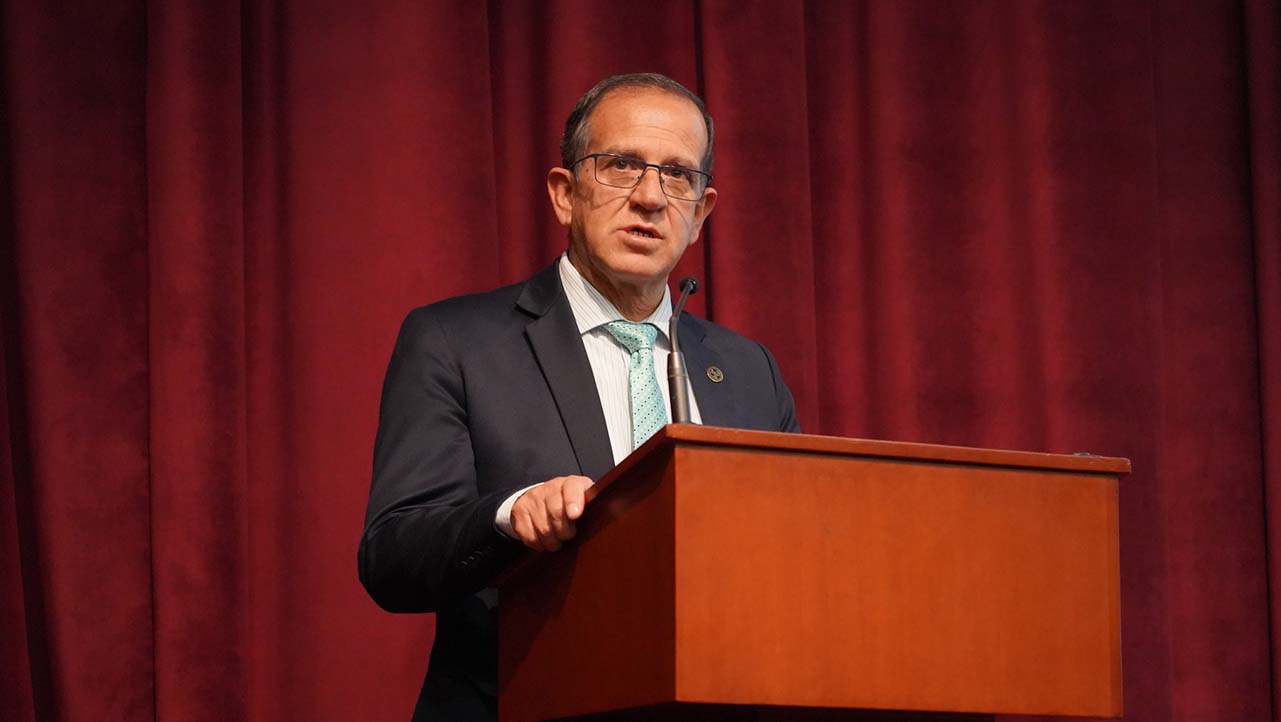 Fernando Moscoso durante su intervención