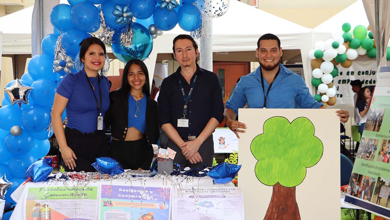 Estudiantes de la sede Guayaquil presentan sus proyectos en la Feria de Proyectos de Vinculación