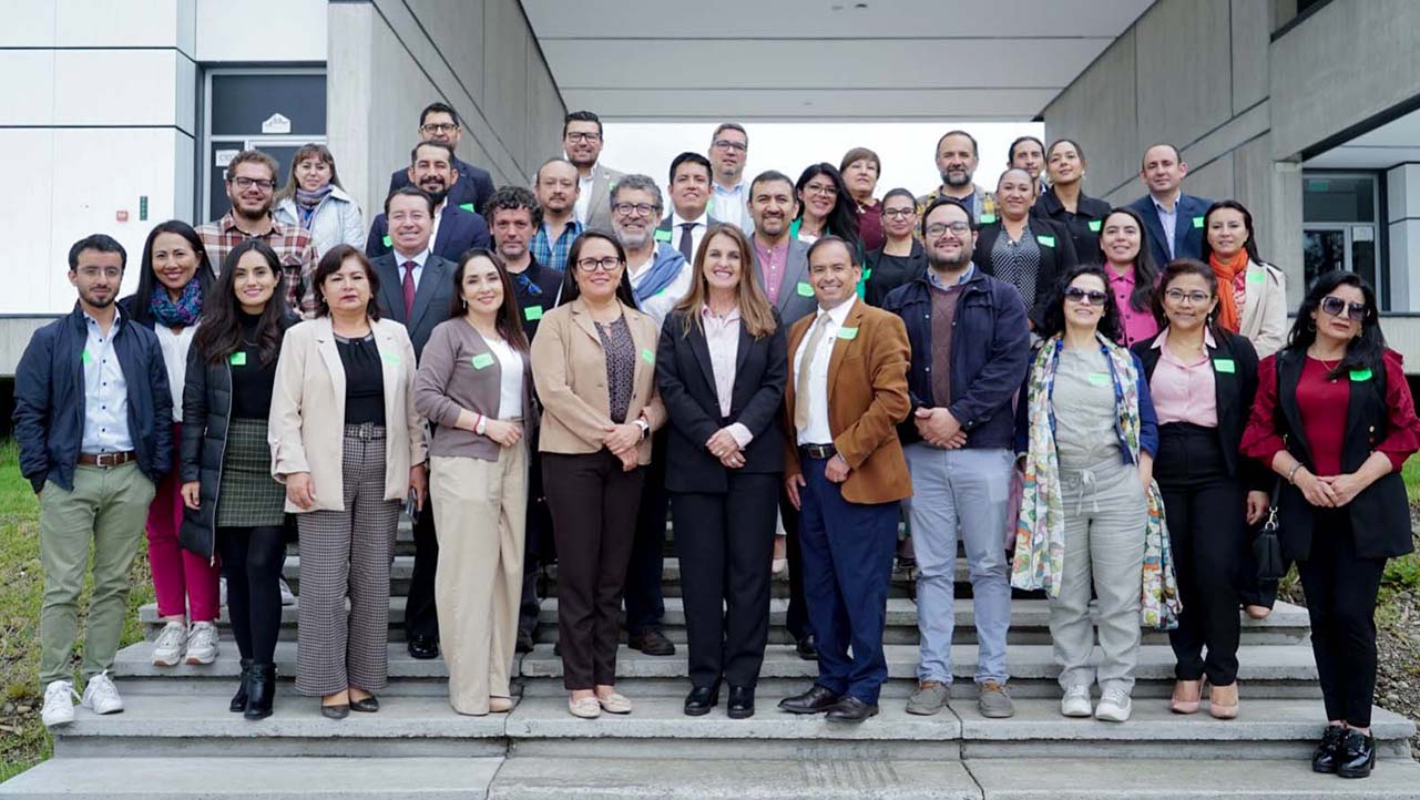 Rectores, rectoras y delegados de las Instituciones de Educación Superior (IES) participaron del taller Liderazgo y sostenibilidad en las universidad