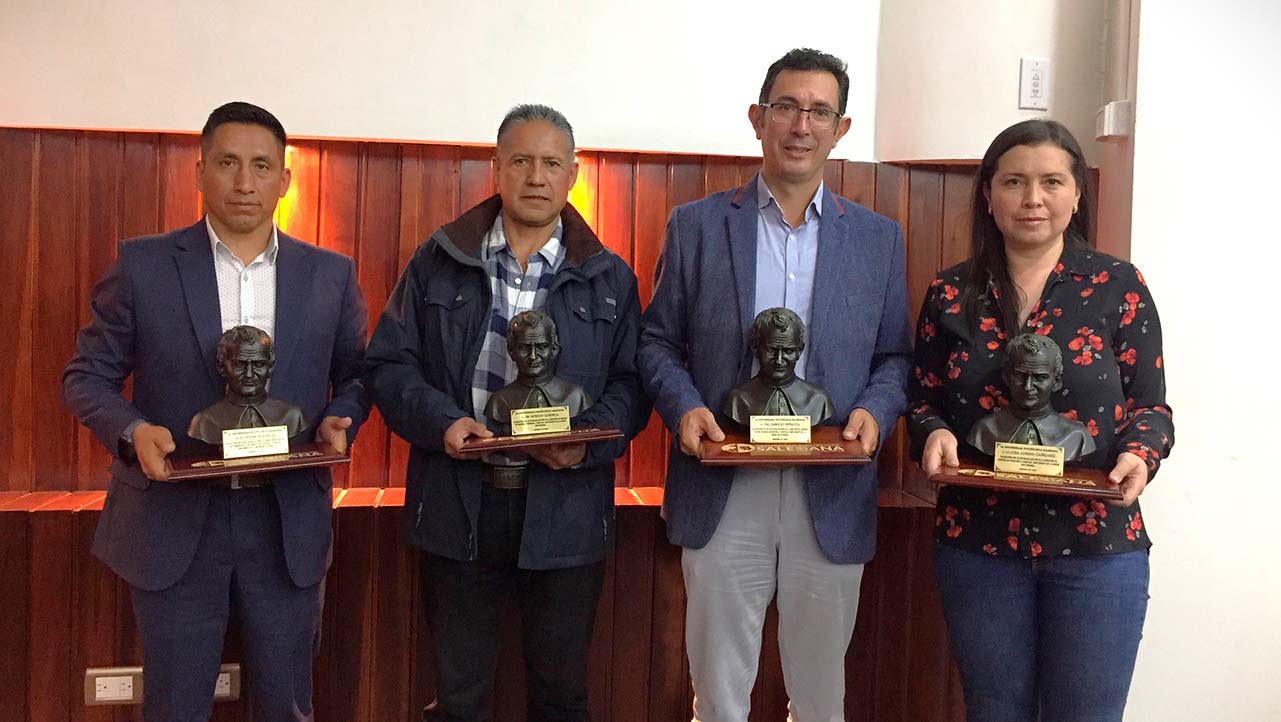 Directores y Directora de Carrera de la sede Cuenca, salientes