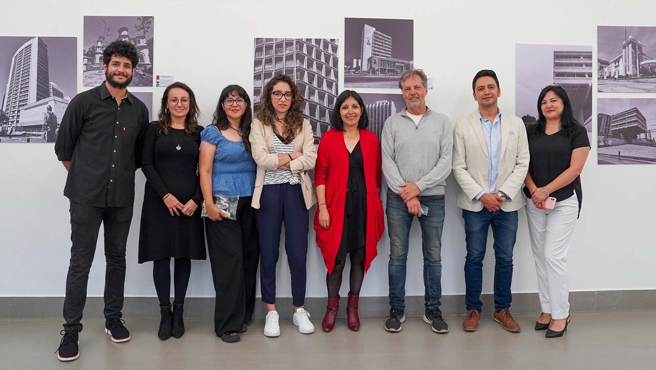  Profesores de la carrera de Arquitectura asistentes al taller con el fotógrafo Jean Molitor