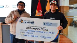 P. Luis Ángel Banegas junto al Dr. Andrés Cordero ganador del 2do lugar en el concurso de pintura