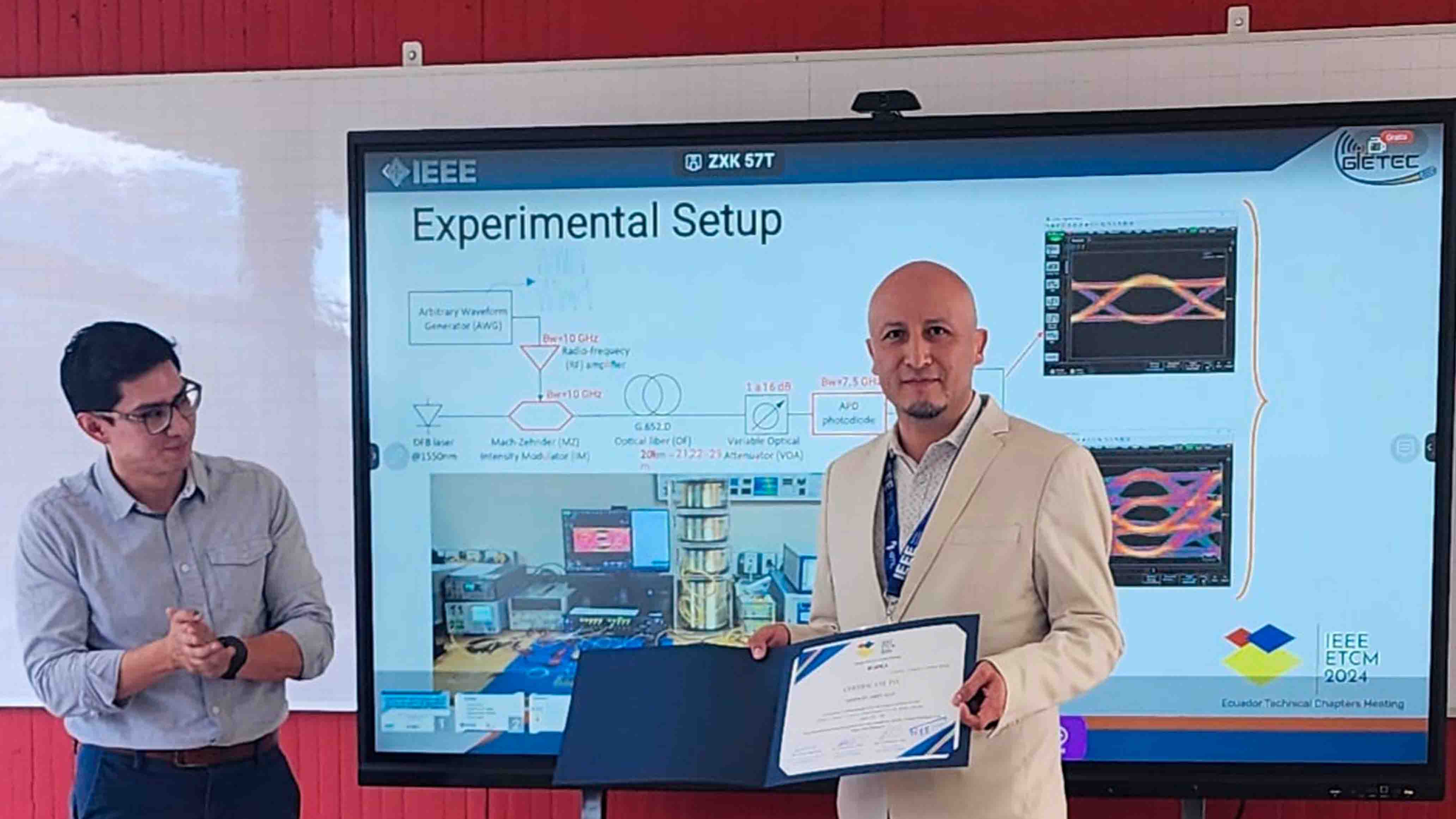 La UPS destaca en el Congreso IEEE ETCM 2024 con investigaciones sobre ética en ingeniería y transmisión de datos