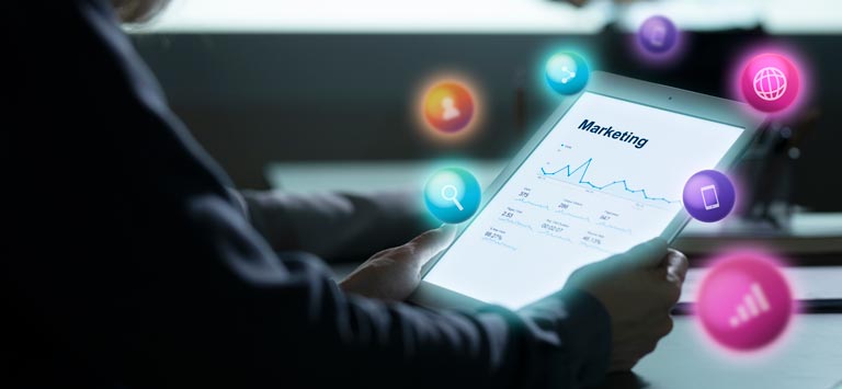 Banner de la Carrera de Marketing e Inteligencia de Mercados - En Línea