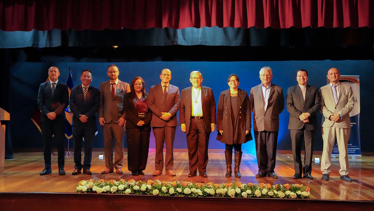 Vicerrectores de la UPS con el Rector Mayor