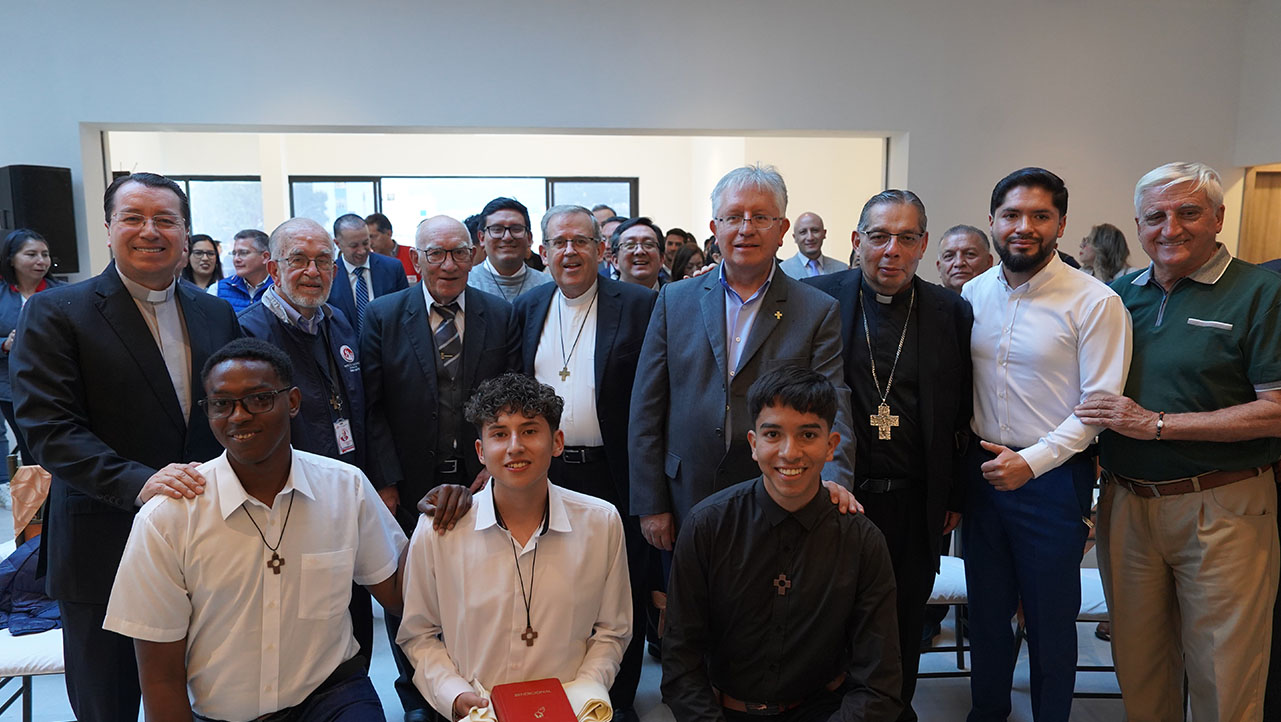 Inauguración de la residencia en la Casa Don Rúa, complejo salesiano San Bartolo