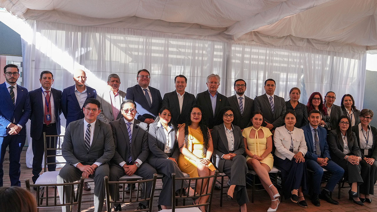 Autoridades y miembros del CJG