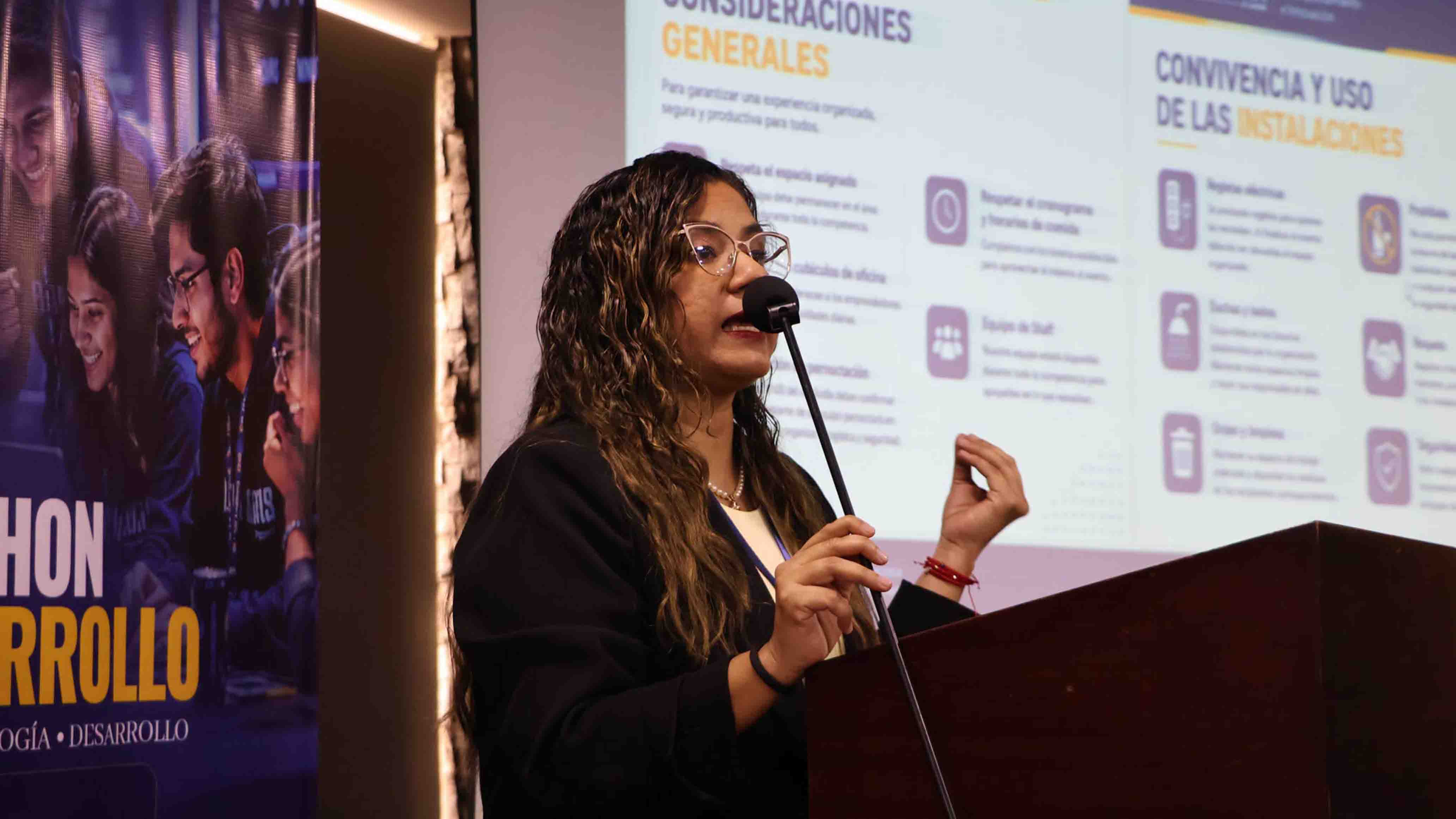 INNOVACIÓN, TECNOLOGÍA Y TRABAJO EN EQUIPO MARCARON EL HACKATHON DE DESARROLLO